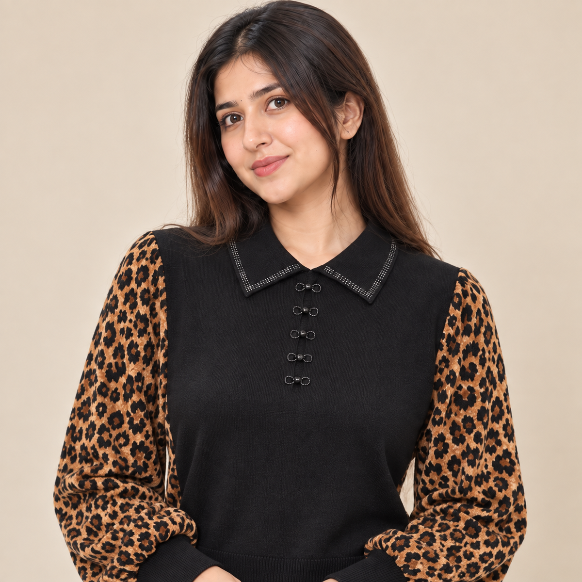 Leopard Print Sleeve Knit Top